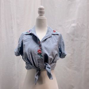 Koret vintage embroidered chambray button down